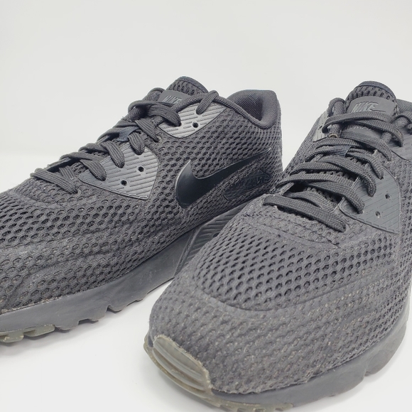 Nike Air Max 90 Ultra, Triple Black, Sz Mens US 11 - Picture 9 of 12